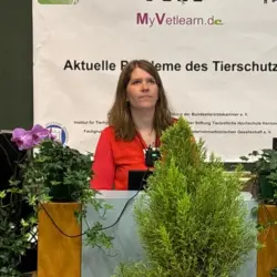 B. Eusemann-Keller, Leipzig: Tierschutzprobleme bei der Haltung von Legehennen